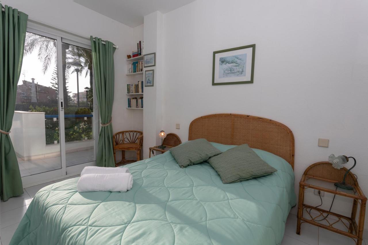 Cala Blanca, Bajo, 2 Dormitorios, By Bookindenia Exterior photo