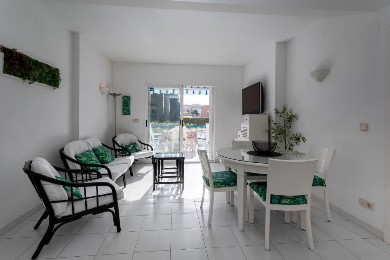 Cala Blanca, Bajo, 2 Dormitorios, By Bookindenia Exterior photo